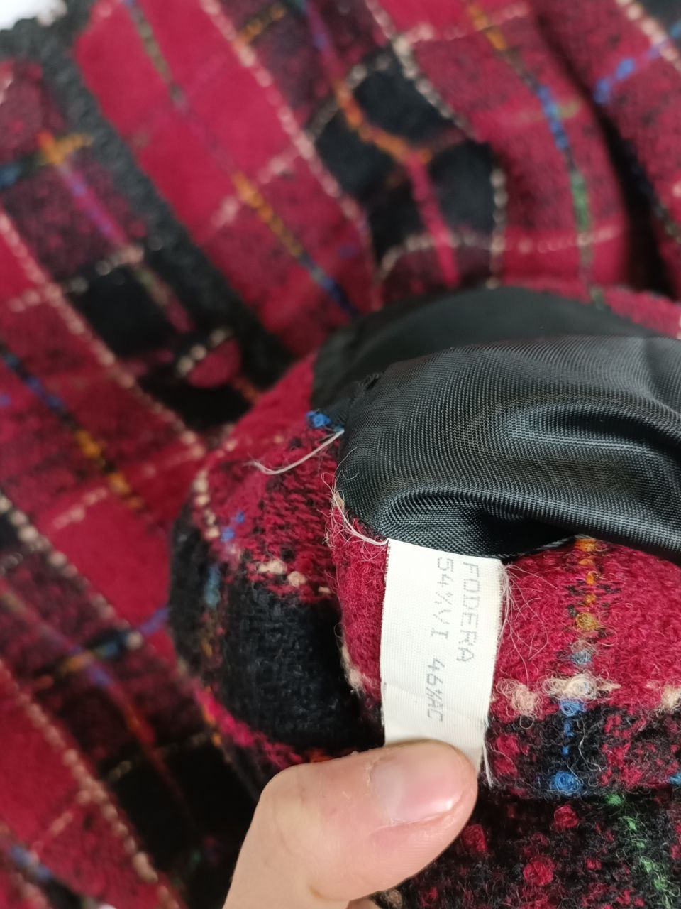 giacca vintage modello blazer bouclè fantasia tartan rosso e nero