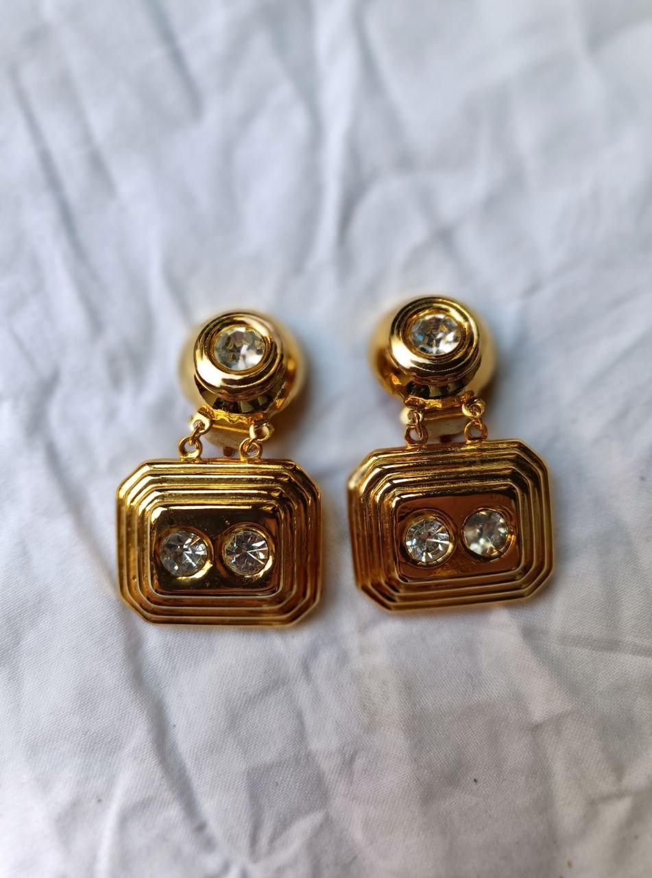 orecchini vintage nuovi anni 80 dorati pendenti con strass, chiusura clip-on