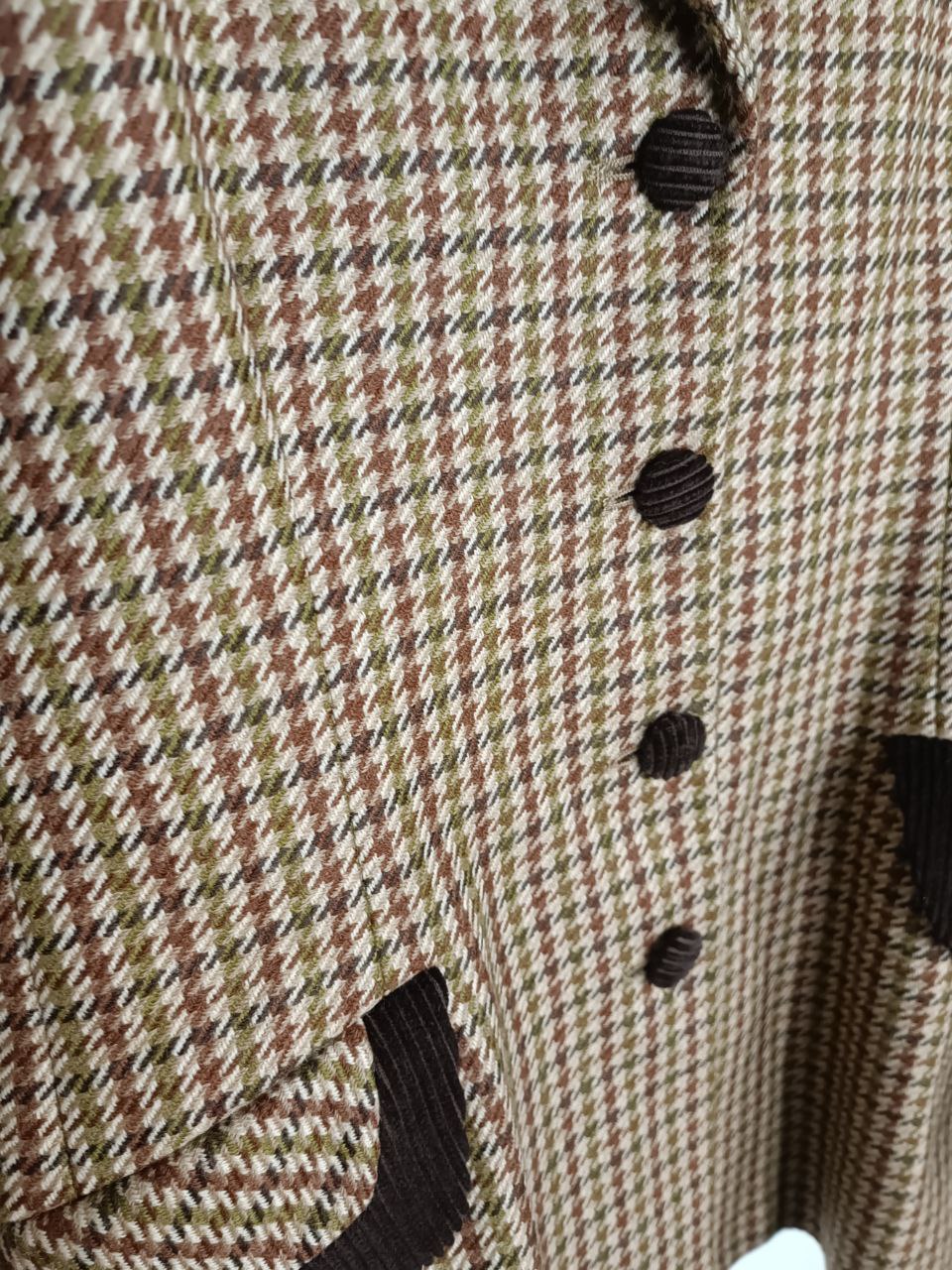 Giacca blazer vintage fantasia a quadretti marrone e beige in lana, colletto in velluto a coste