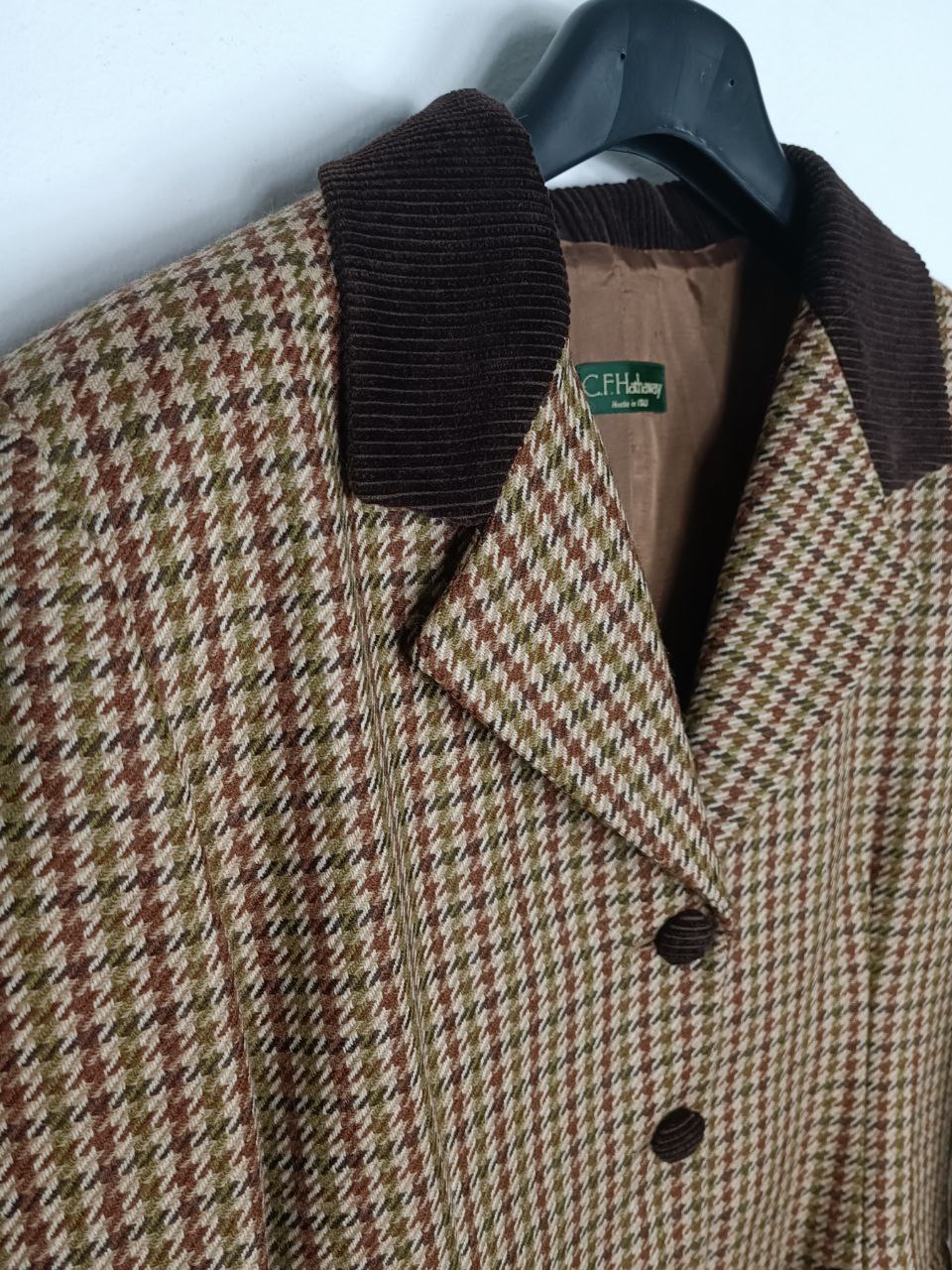 Giacca blazer vintage fantasia a quadretti marrone e beige in lana, colletto in velluto a coste