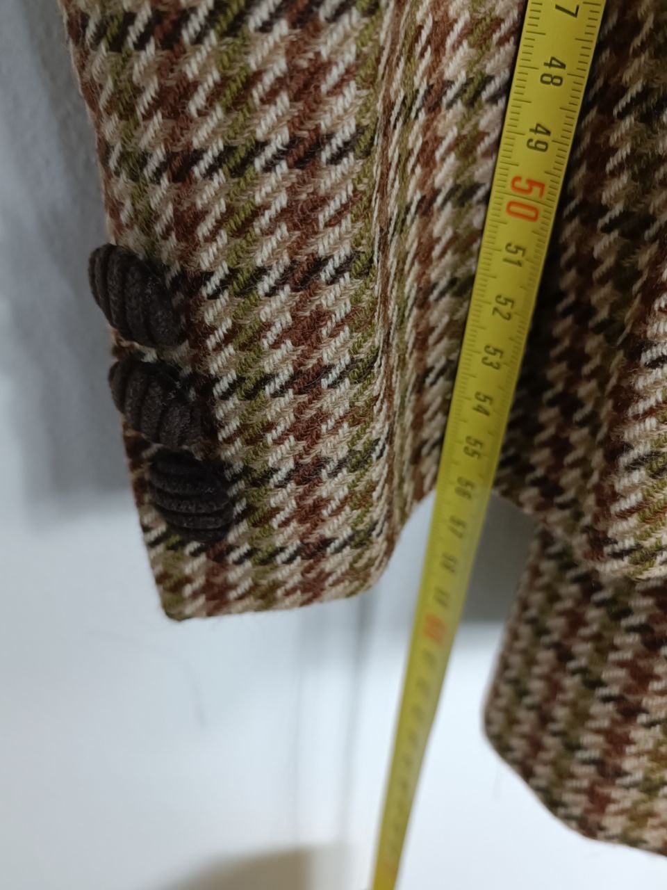 Giacca blazer vintage fantasia a quadretti marrone e beige in lana, colletto in velluto a coste