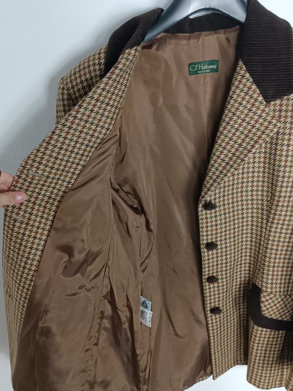 Giacca blazer vintage fantasia a quadretti marrone e beige in lana, colletto in velluto a coste