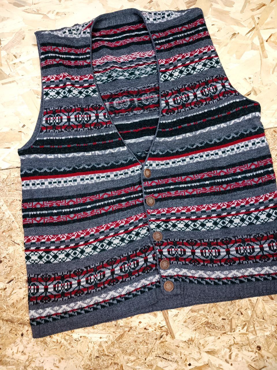 gilet vintage in maglia misto lana fantasia jacquard grigio e rosso