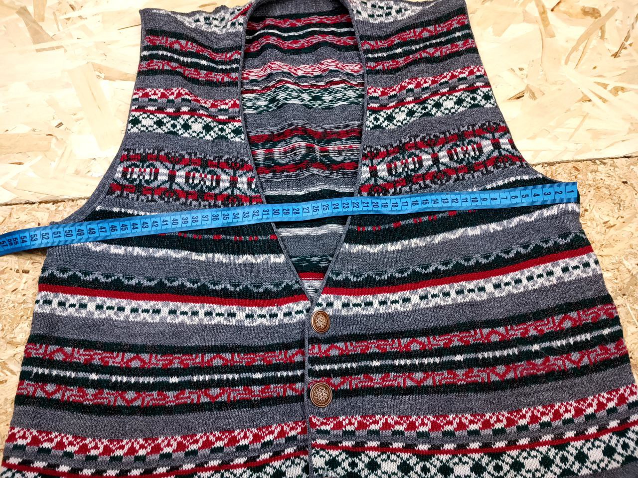 gilet vintage in maglia misto lana fantasia jacquard grigio e rosso