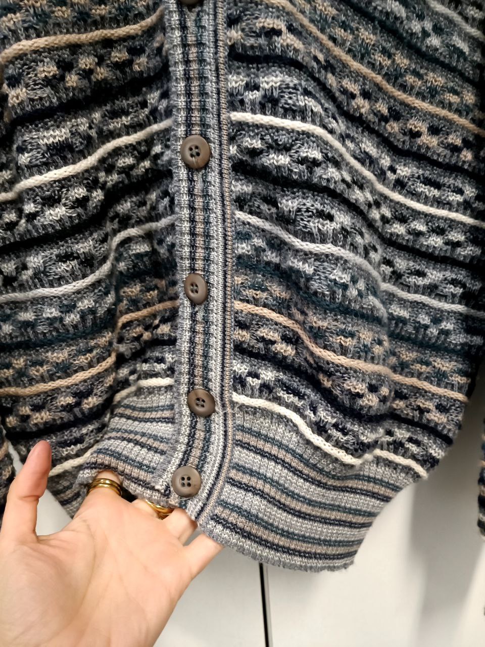 maglione cardigan vintage 80s coogi style jacquard misto lana grigio e beige