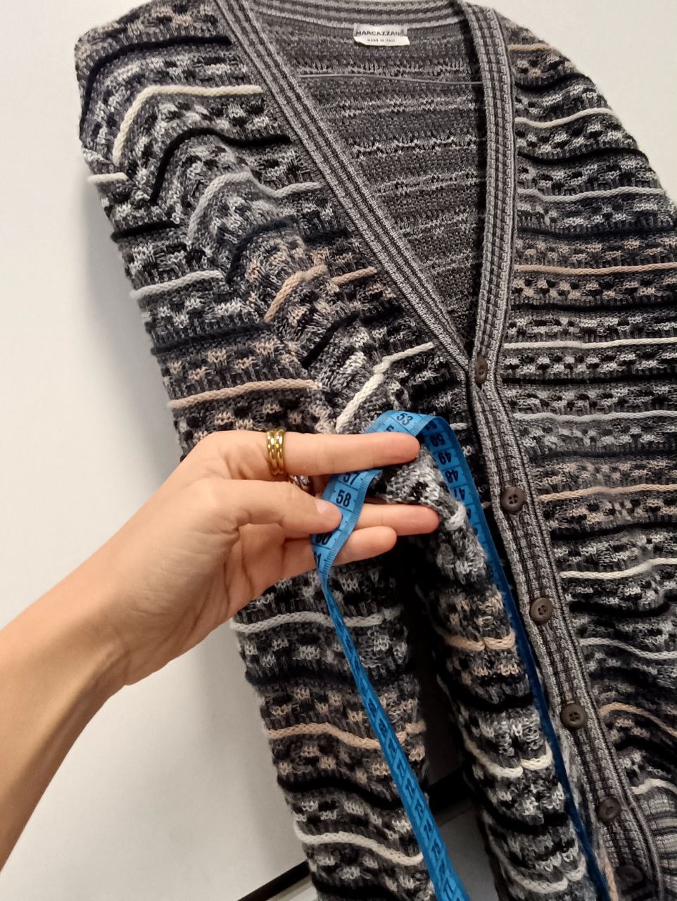 maglione cardigan vintage 80s coogi style jacquard misto lana grigio e beige